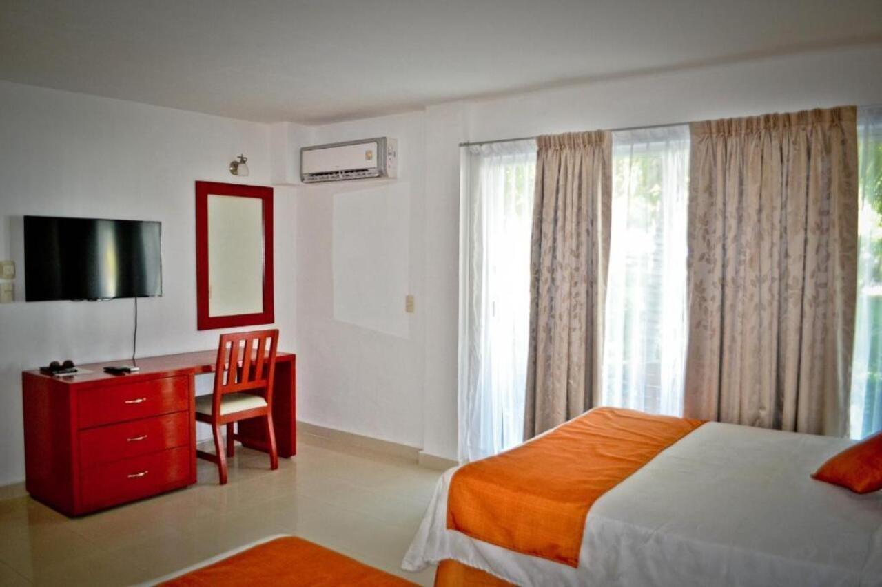 Hotel Dos Playas Faranda Канкун Екстер'єр фото