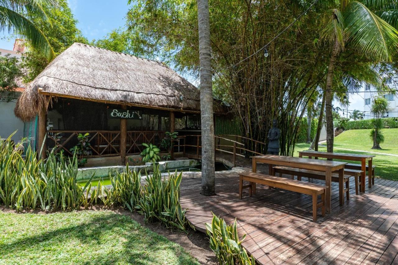 Hotel Dos Playas Faranda Канкун Екстер'єр фото