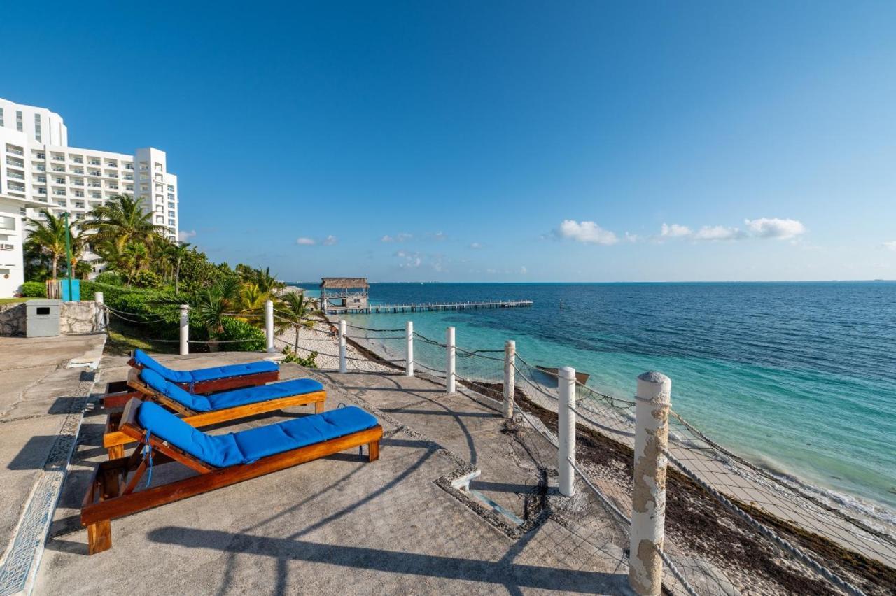 Hotel Dos Playas Faranda Канкун Екстер'єр фото