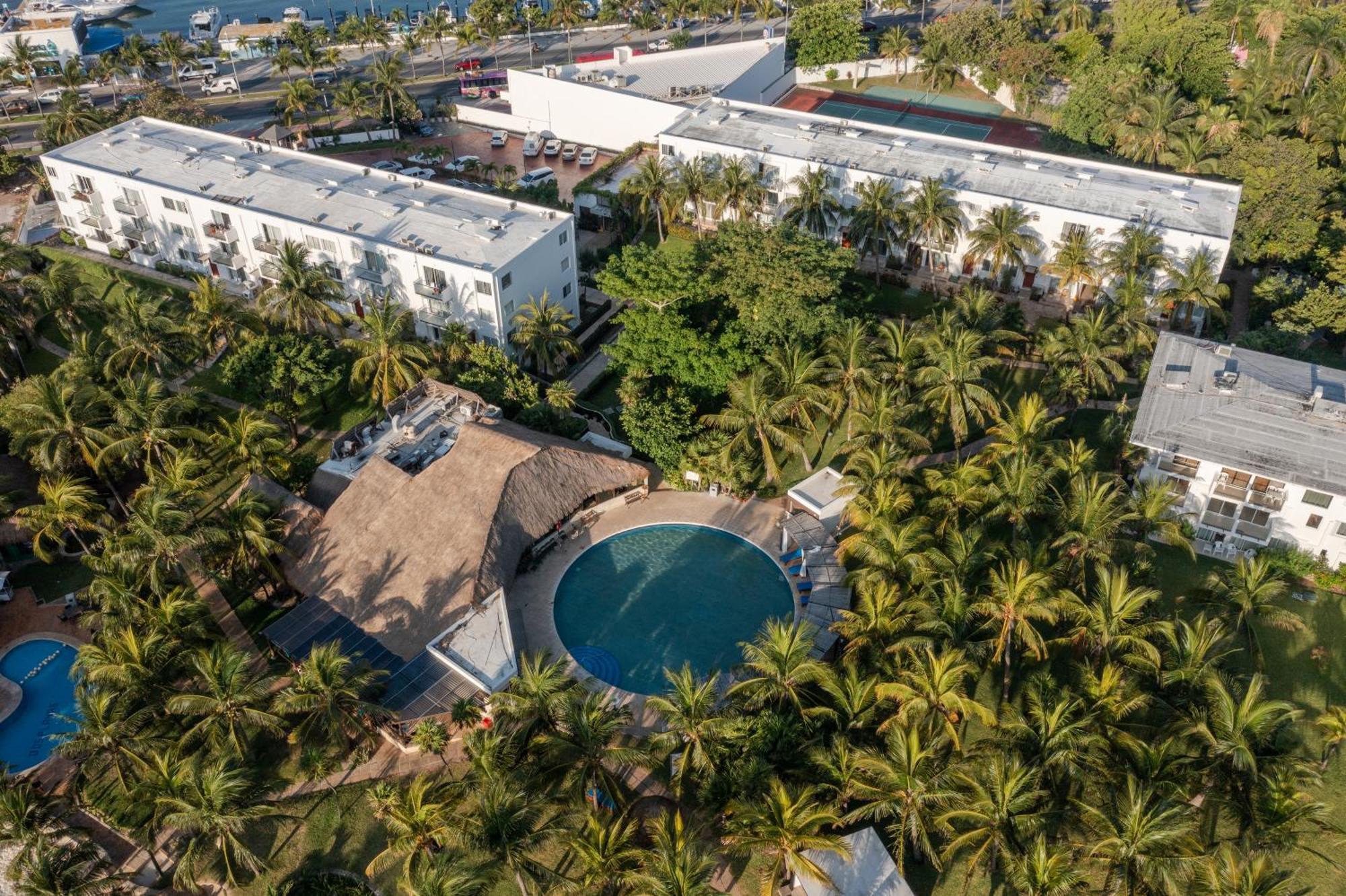 Hotel Dos Playas Faranda Канкун Екстер'єр фото
