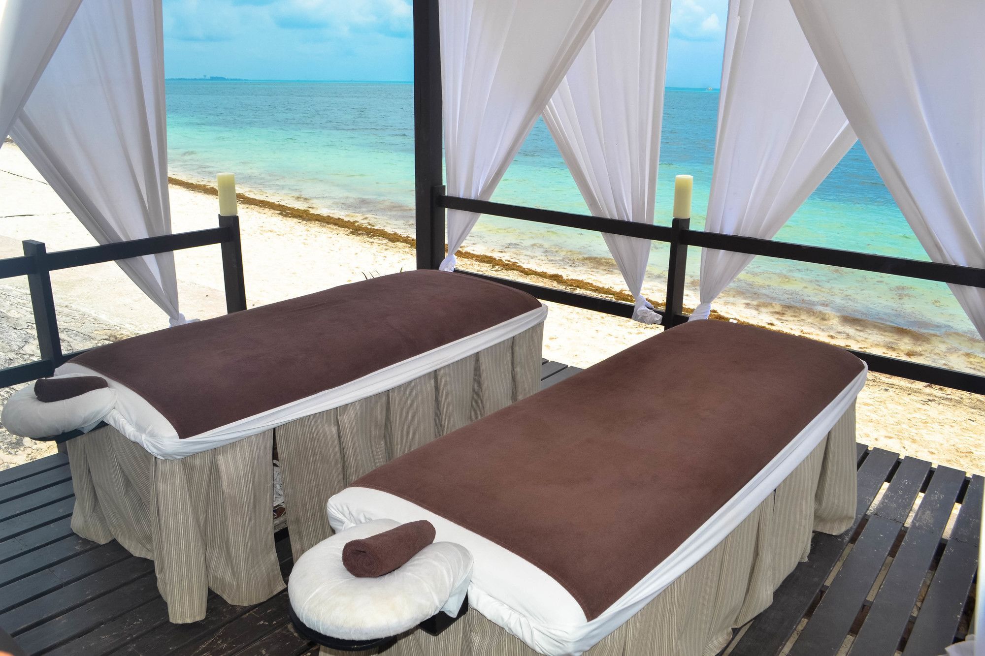 Hotel Dos Playas Faranda Канкун Екстер'єр фото